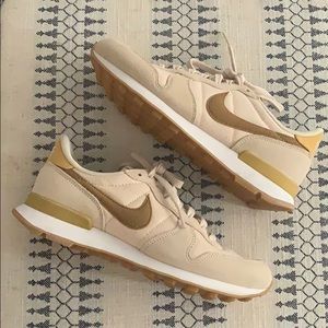 Nike | Shoes | Tan Neutral Color Nike 